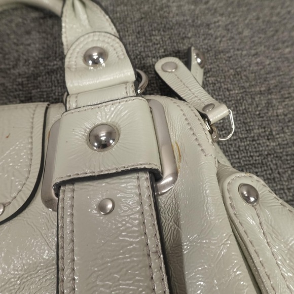 Hype Satchel Bag Womens Medium White Faux Leather Top Handle Zip Shoulder Bag - Picture 6 of 12